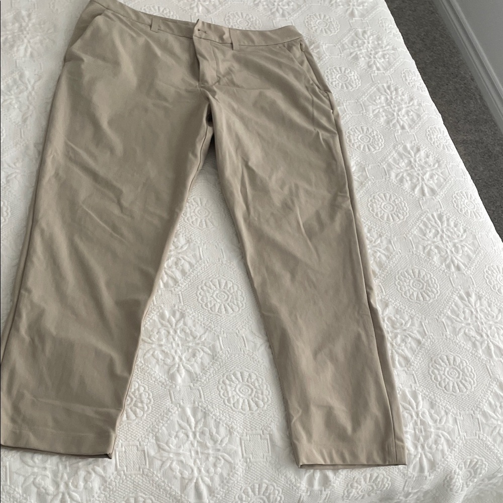 lululemon athletica Men's Khaki Chinos